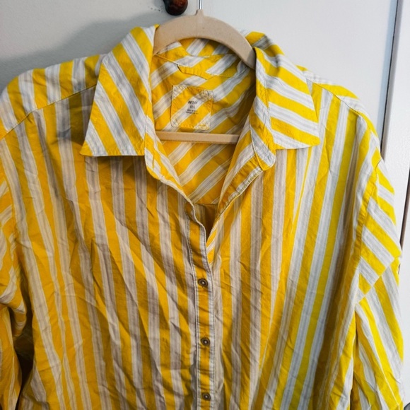 AERIE Good Day Yellow Striped Button Down Shirt. NWT - Picture 2 of 6